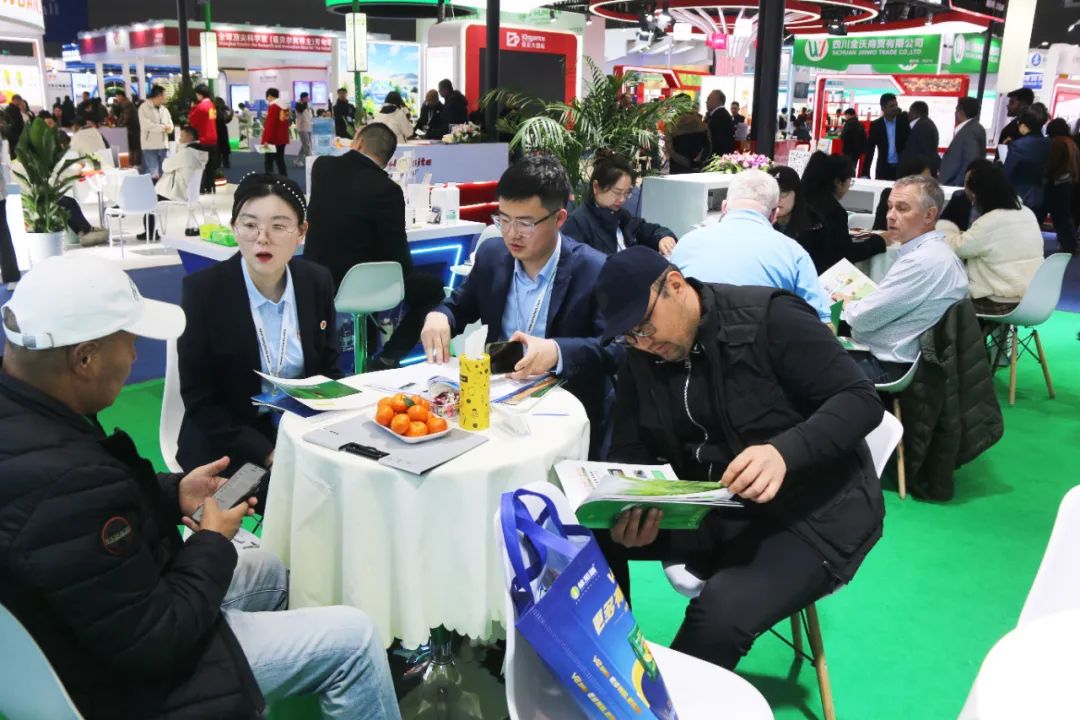 金牌赞助企业m88官网全新亮相上海CAC国际农化展,以科技实力献礼25周年